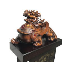 樹脂工藝品的設(shè)計創(chuàng)作 藝術(shù)與工藝的完美融合